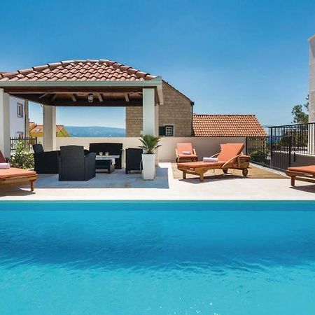 Vila Jadran โอมิช ภายนอก รูปภาพ