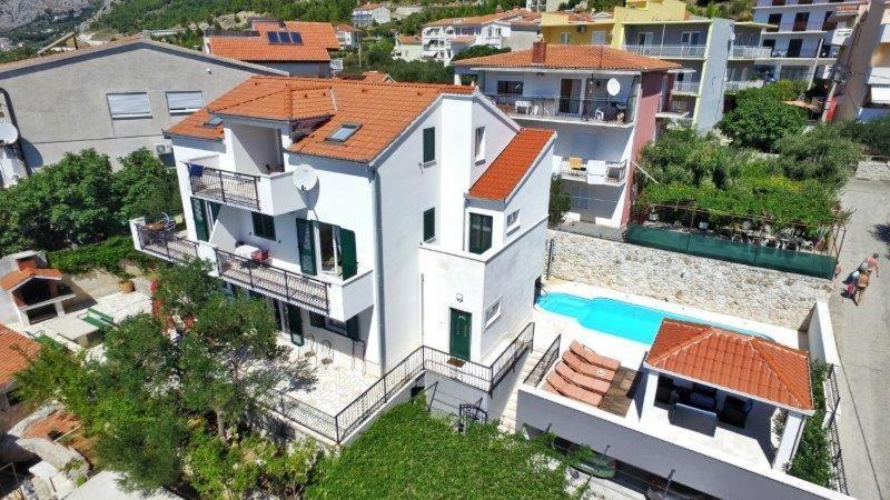 Vila Jadran โอมิช ภายนอก รูปภาพ