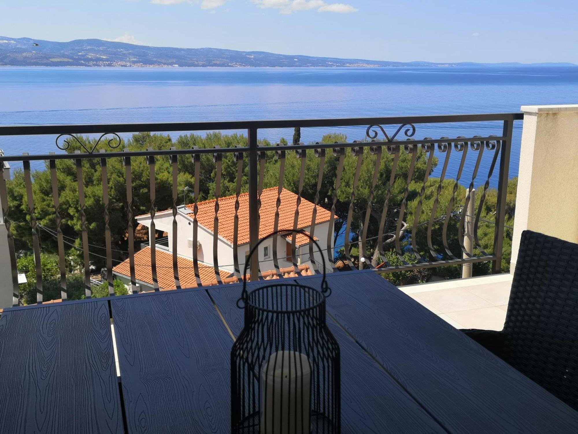 Vila Jadran โอมิช ภายนอก รูปภาพ
